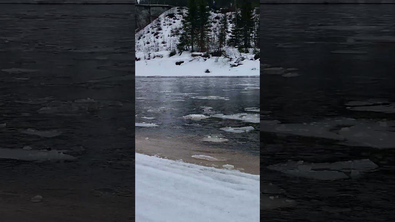 Усьва, опасный путь по льду апрель 23 г. #усьва #рыбалка