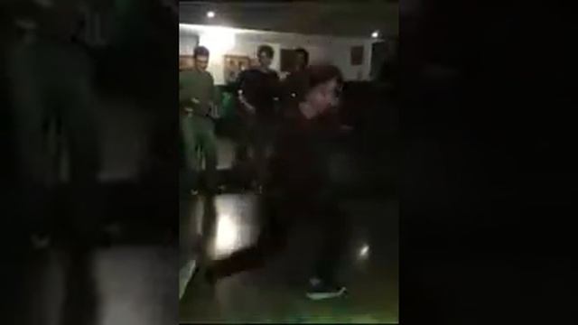 Танцуют кавказцы, летающие сыны кавказа смотреть онлайн