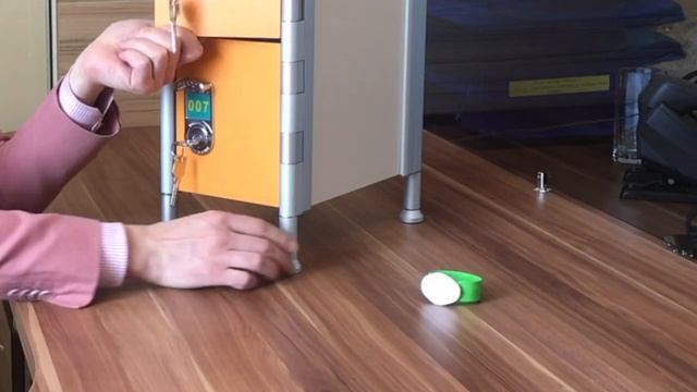 Шкаф в раздевалку из HPL от Евростиль смотреть онлайн