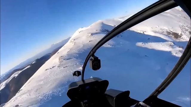 Enjoy Myself : Ferrari 550 maranello & Helicopter смотреть онлайн