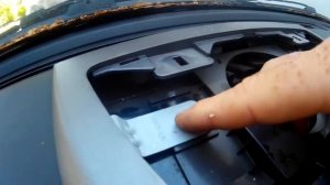 Как снять переднюю панель и достать магнитофон  на санг ёнг рекстон 2