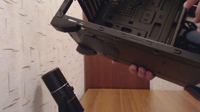 Распаковка корпуса Thermaltake Versa N26 смотреть онлайн
