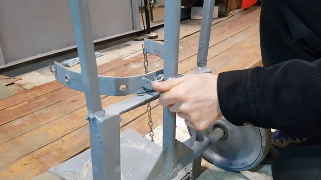 Универсальная тележка для перевозки кислородного баллона смотреть онлайн