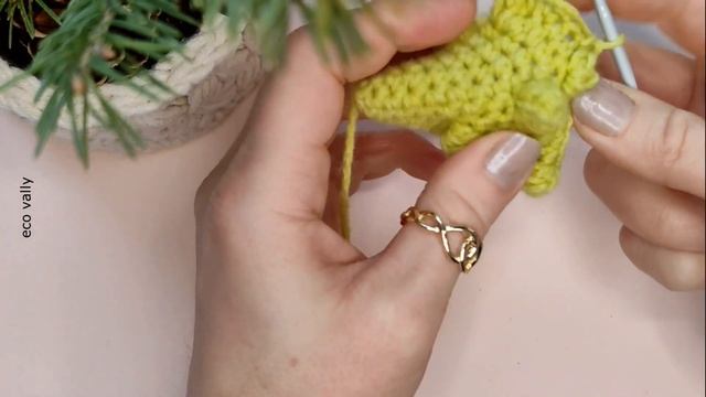 ?Украшаю дом к НГ! ??с шишками для гирлянды. ENG.SUBS! #crochet #елкакрючком #елочкасвоимируками смотреть онлайн