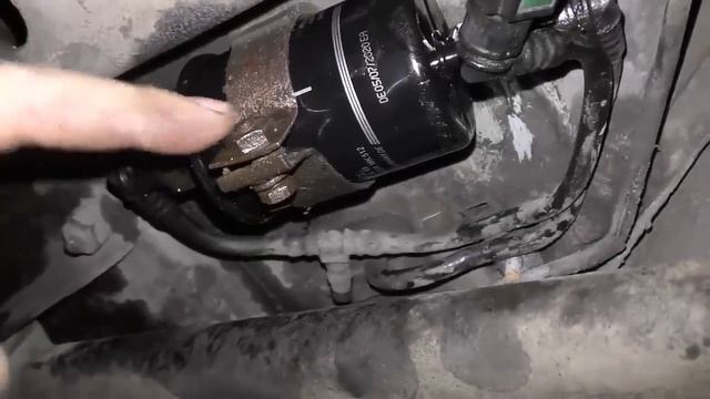 Что в бензобаке? Ремонт Нивы Шевроле ( Niva Chevrolet ).Каждую неделю меняют свечи зажигания. смотреть онлайн