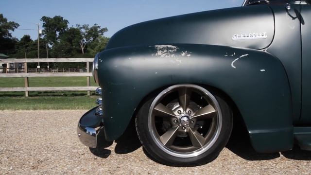 1951 Chevrolet 3100 pickup - Deep Frye'd Customs смотреть онлайн