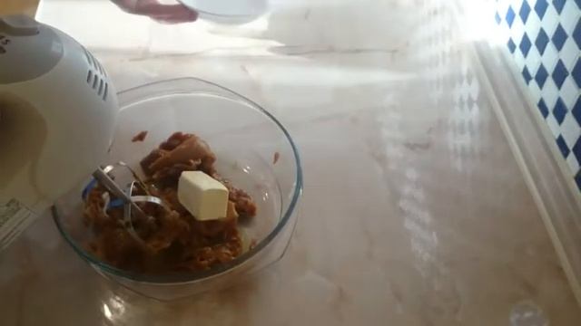 Пирожное с вареной сгущенкой. смотреть онлайн