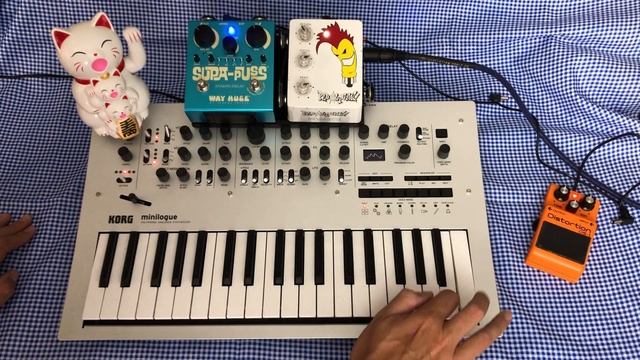 Wayhuge Supa-Puss Analog Delay and Friends смотреть онлайн