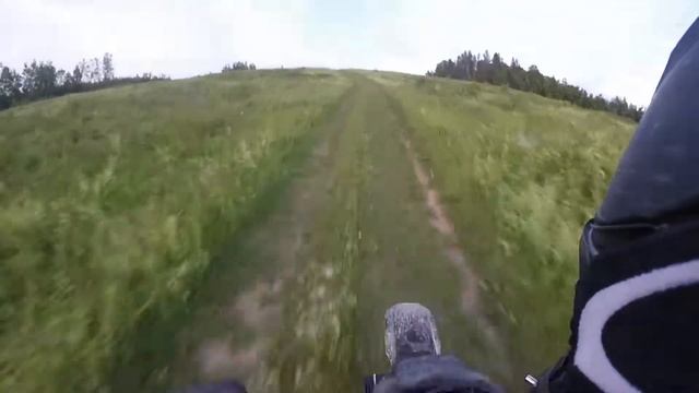 2000 Suzuki DR 650 смотреть онлайн