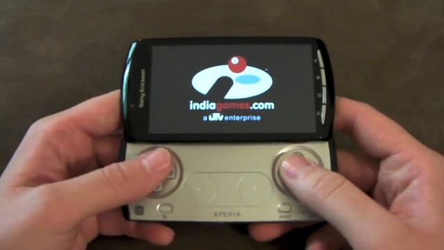 Sony Xperia Play [Review] - Get your thumbs ready! смотреть онлайн