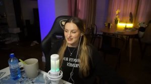 ПАРАДЕЕВИЧ и КАЯ про ВТОРОГО КОТА и ПЬЯНСТВА ПАРАДЕЕВИЧА