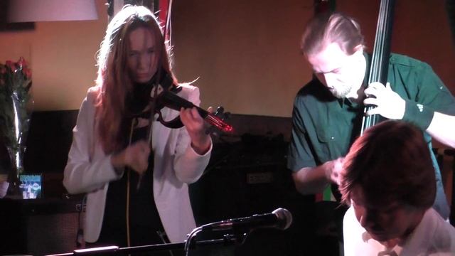 Хороший Тон - Играет утро @ Китайский лётчик Джао Да 27.10.2015 смотреть онлайн