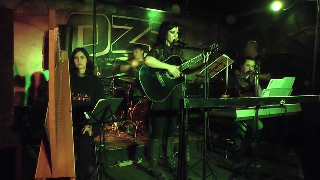 Йорунн - Песнь булатных мечей (живое исполнение) смотреть онлайн