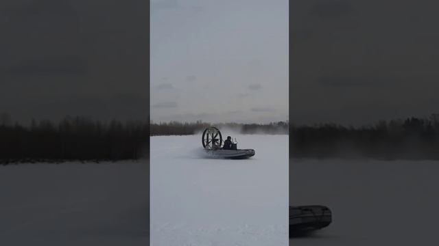 Аэролодка в дрифте)))) #аэроглиссер #аэролодка