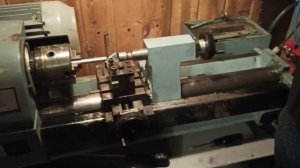 Токарный станок завода "Прогресс" ТН-1