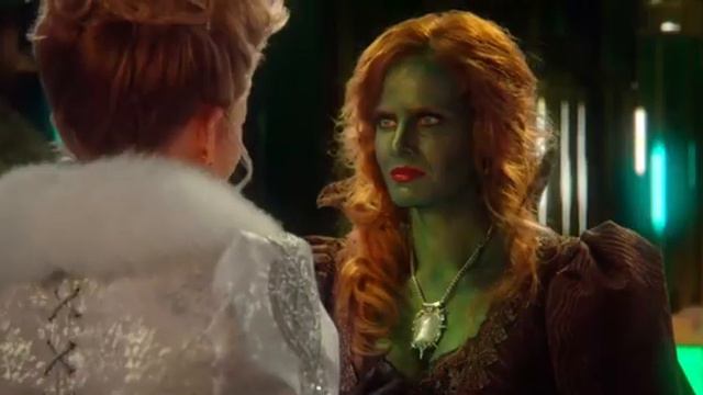 Глинда дарит Зелине волшебный кулон 3x20 смотреть онлайн