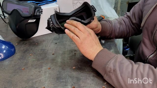 Самая маленькая сварочная маска ПТК SK1000 SUPER VISION смотреть онлайн