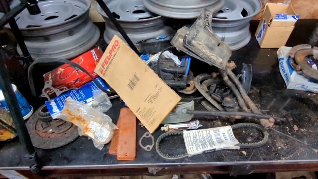 84 Tercel 4wd wagon: First time in the garage for a walk around and clean up! смотреть онлайн