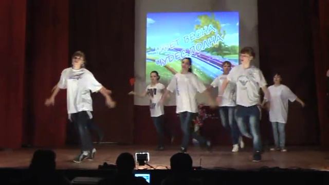 Б.Меликский СДК Танцы Б.Мелик против Котовраса.mpg смотреть онлайн