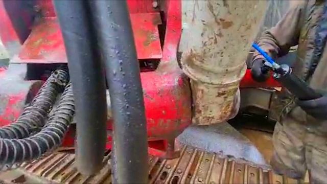 Испытания универсальной смазки МАСМОЛ на узлах трения экскаватора в компании "ГСК" г. Сочи 2023 смотреть онлайн