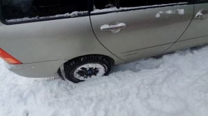 Toyota corolla fielder 4wd кросовер.