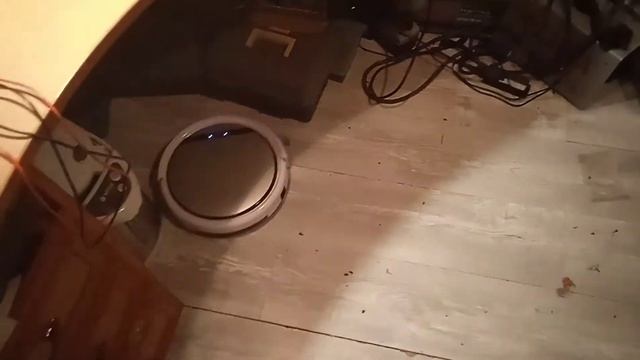 Робот пылесос iLife V50 смотреть онлайн