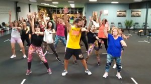 La Cucaracha (ZUMBA) - El Combo Dominicano