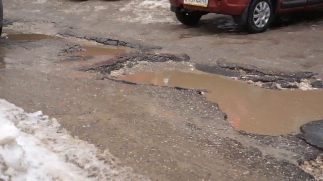 04.03.2017. Киров,ул. Мопра, дорога... смотреть онлайн