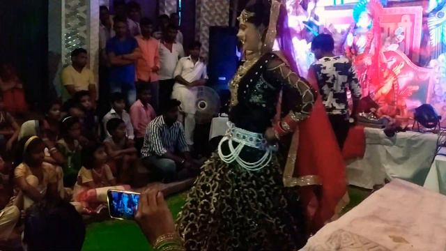 राधा तेरी चुनरी है लाल लाल रे Radha_Teri_Chunri_Re_LaaL_Laal re jagran jhaki dhandhera смотреть онлайн