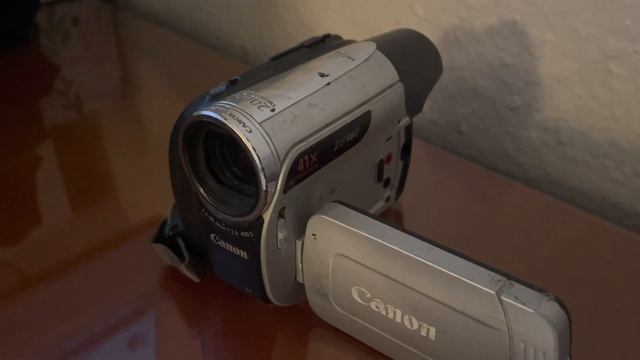 ✅ Canon ZR960 MiniDV Camcorder w:41x Advanced Zoom - 2009 MODEL (Discontinued by Manufacturer) ? смотреть онлайн