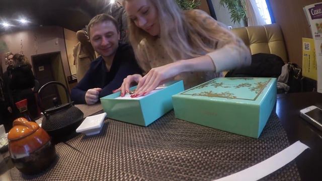 Влог Марина Лялина: Обзор подарков смотреть онлайн