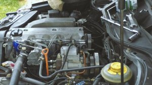 Лопнул ремень тнвд....Замена ремня ТНВД, Audi а6-с4 2.5 тди.