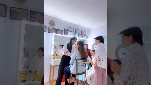 Макияж дарслари САМ СЕБЕ ВИЗАЖИСТ смотреть онлайн