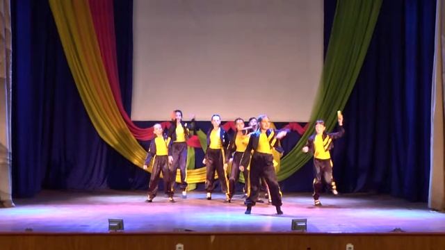 Хореографический коллектив "Жар-птица", "Во дворе" смотреть онлайн