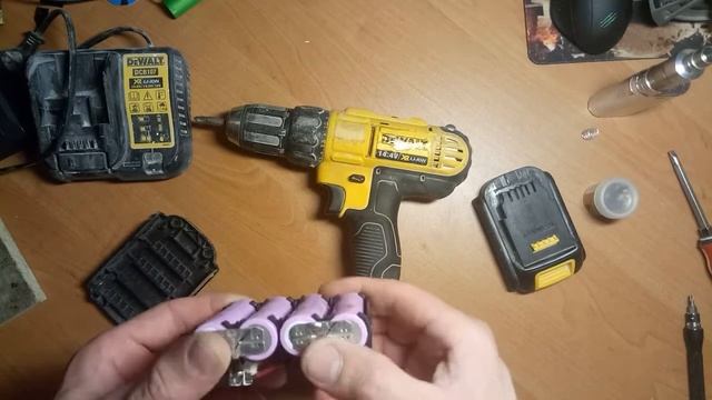 Реанимация аккумуляторов 14,4v 1,3Ah шуруповерта Dewalt DCD734 смотреть онлайн