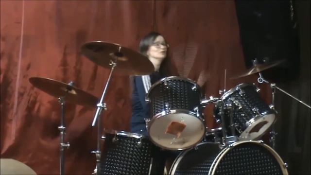 Барабанный кавер Kaiser Chiefs "Ruby" смотреть онлайн