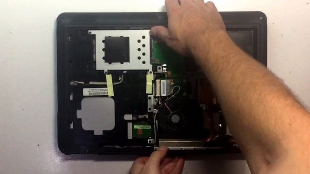Разборка и техобслуживание ноутбука Asus K50IP смотреть онлайн