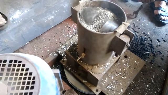 Гранулятор фермерский плоскоматричный пеллета из лузги подсолнечника смотреть онлайн