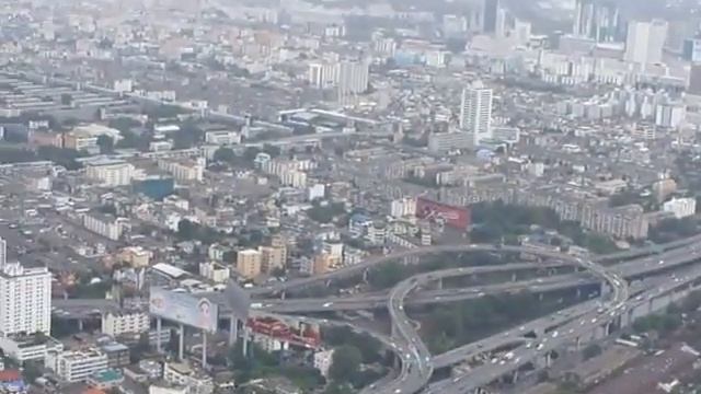 Бангкок со смотровой площадки Baiyokе Sky Hotel смотреть онлайн