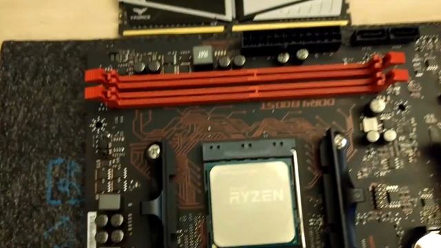 DDR4 RAM installation and removal guide by Centaurus Computers смотреть онлайн