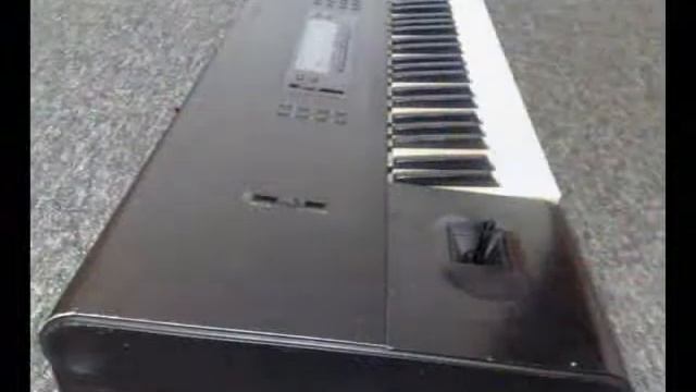 Korg M1 synthesizer demo смотреть онлайн