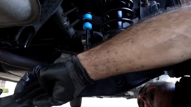 Dodge Caliber Rear Strut Shock Replacement смотреть онлайн