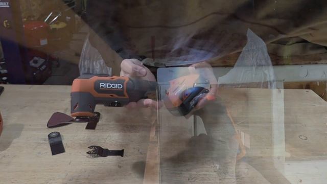 RIDGID 18V Brushless Oscillating Multi-Tool Review R86240B | It's The Ryobi With Ergonomic Upgrades смотреть онлайн