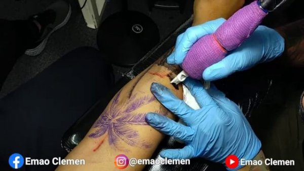 Black and Gray Tattoo | Palm Tree Tattoo by: @emaoclemen9345