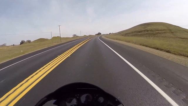 My 1999 Honda CBR 600F4 v2 Walk Around (Pure Sound) смотреть онлайн
