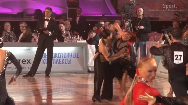 Агамалян Арсен - Васильева Оксана, 1/4 Samba смотреть онлайн