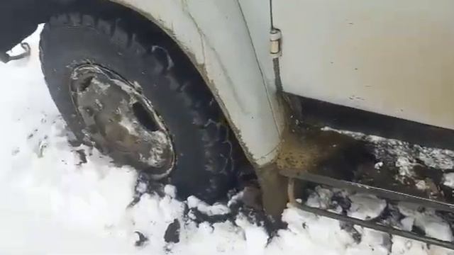 ЗИЛ 130 ММЗ 554М увяз ждём трактор смотреть онлайн