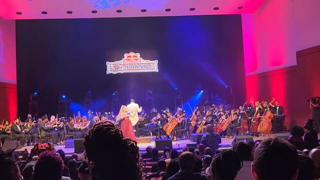 Red Bull Symphonic featuring Mapy & Orchestra Noir - Atlanta Symphony Hall смотреть онлайн