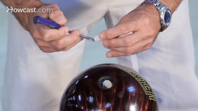 How to Use Bowling Tape | Bowling смотреть онлайн