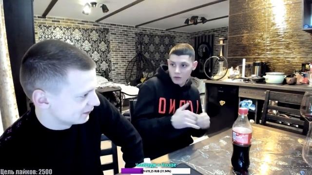 МЕЛСТРОЯ ОБЛИЛИ КОЛОЙ ? МИШЕ СЛОМАЛИ КОСТЬ, ИГОРЬ УБЕЖАЛ мэлстрой mellstroy смотреть онлайн